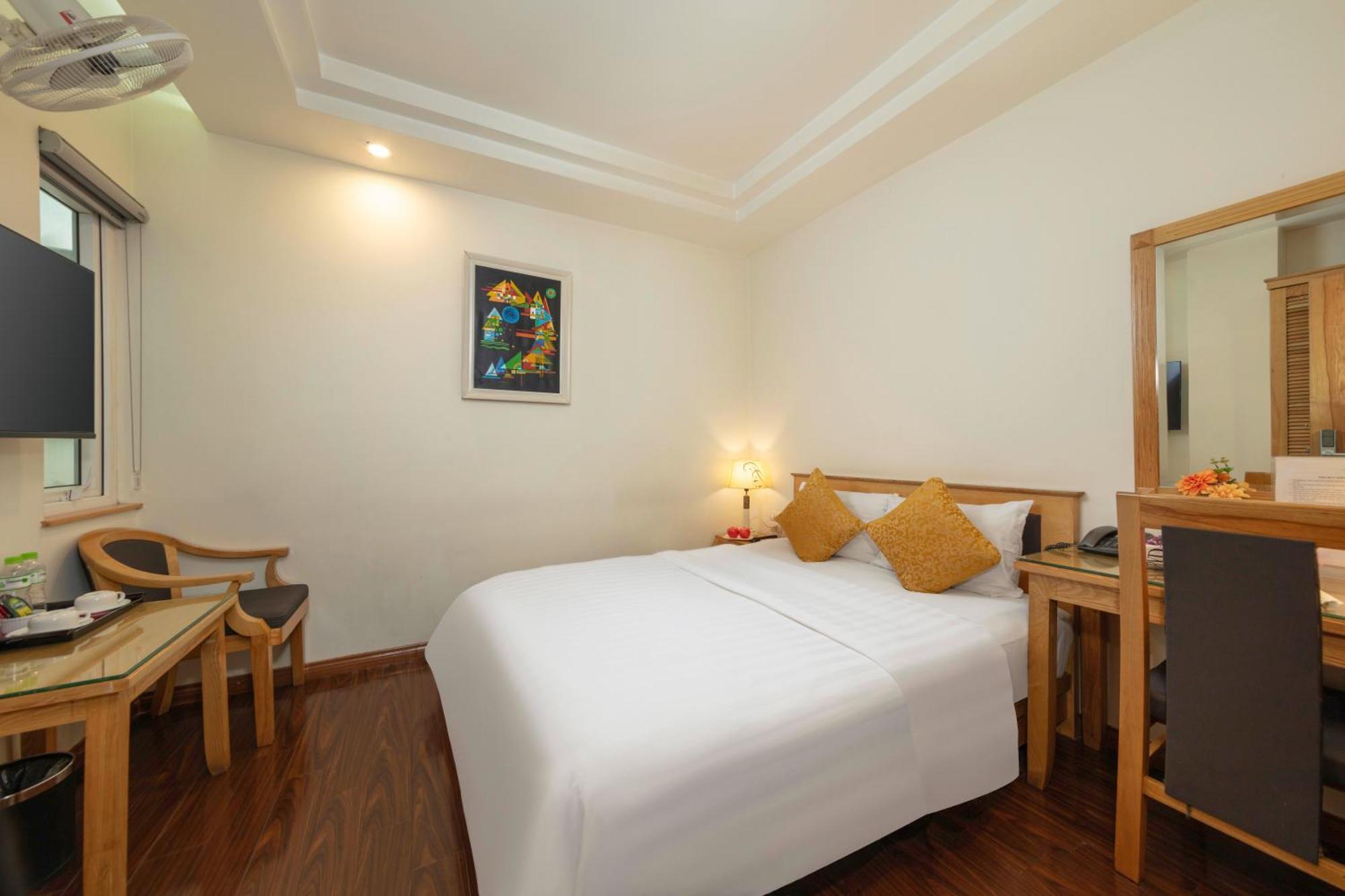 Hanoi Sky Hotel Exterior foto